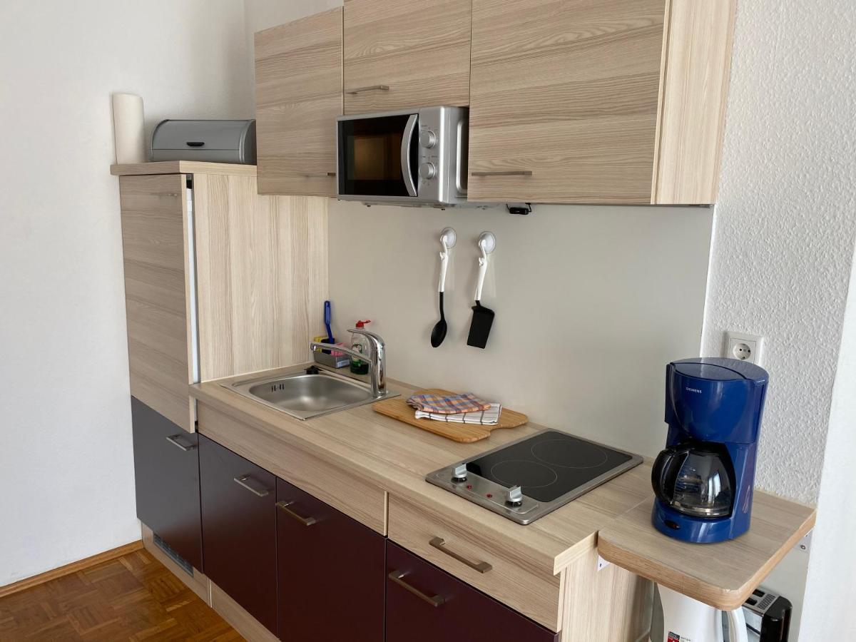 Apartmenthaus Zentrum Komfort Apartments Mit Minikuchen Verschiedener Grossen Kassel Esterno foto