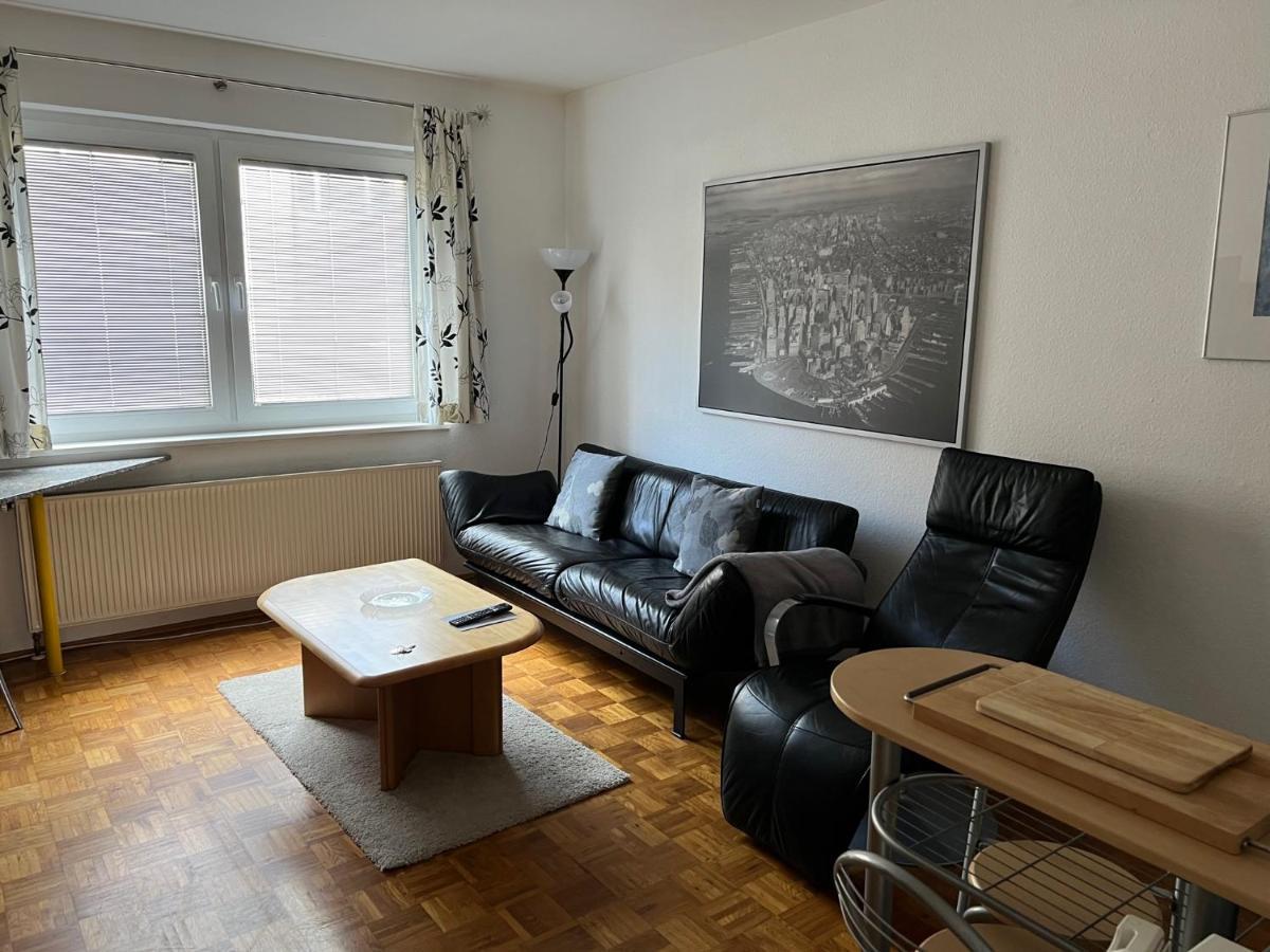 Apartmenthaus Zentrum Komfort Apartments Mit Minikuchen Verschiedener Grossen Kassel Esterno foto