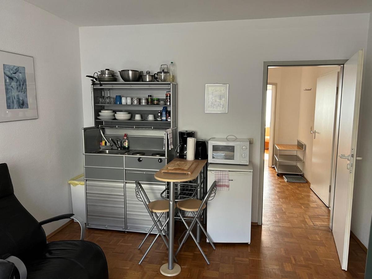 Apartmenthaus Zentrum Komfort Apartments Mit Minikuchen Verschiedener Grossen Kassel Esterno foto