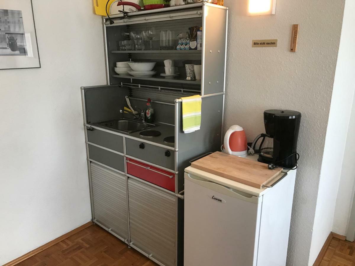 Apartmenthaus Zentrum Komfort Apartments Mit Minikuchen Verschiedener Grossen Kassel Esterno foto