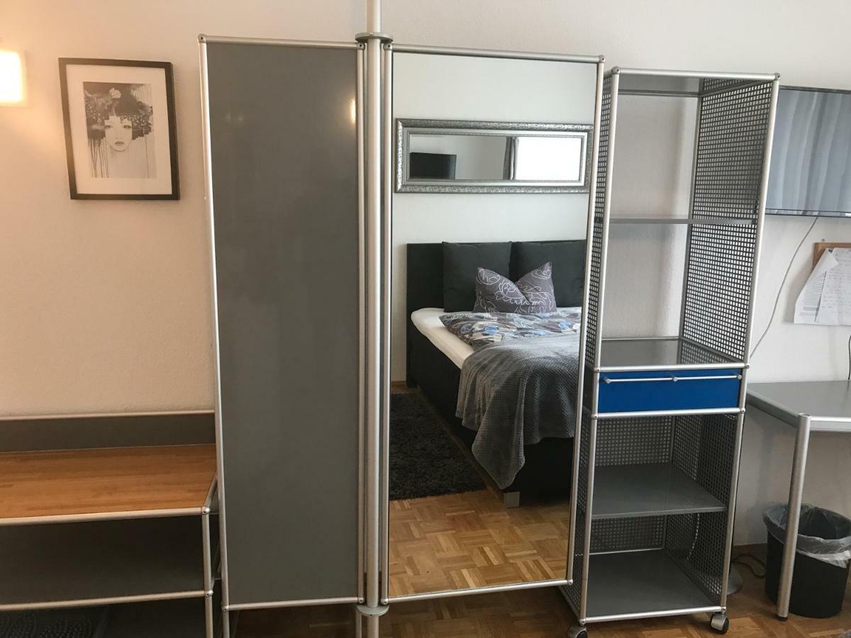 Apartmenthaus Zentrum Komfort Apartments Mit Minikuchen Verschiedener Grossen Kassel Esterno foto