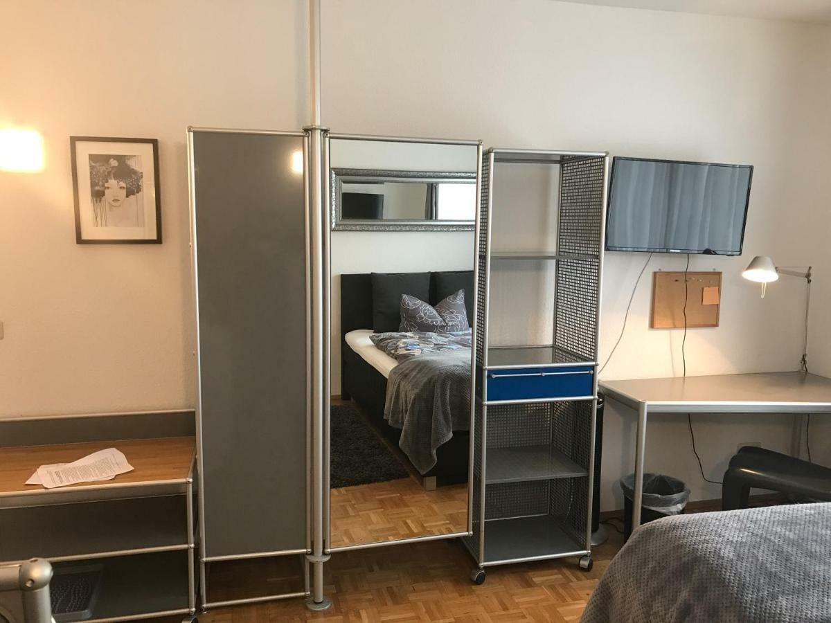Apartmenthaus Zentrum Komfort Apartments Mit Minikuchen Verschiedener Grossen Kassel Esterno foto