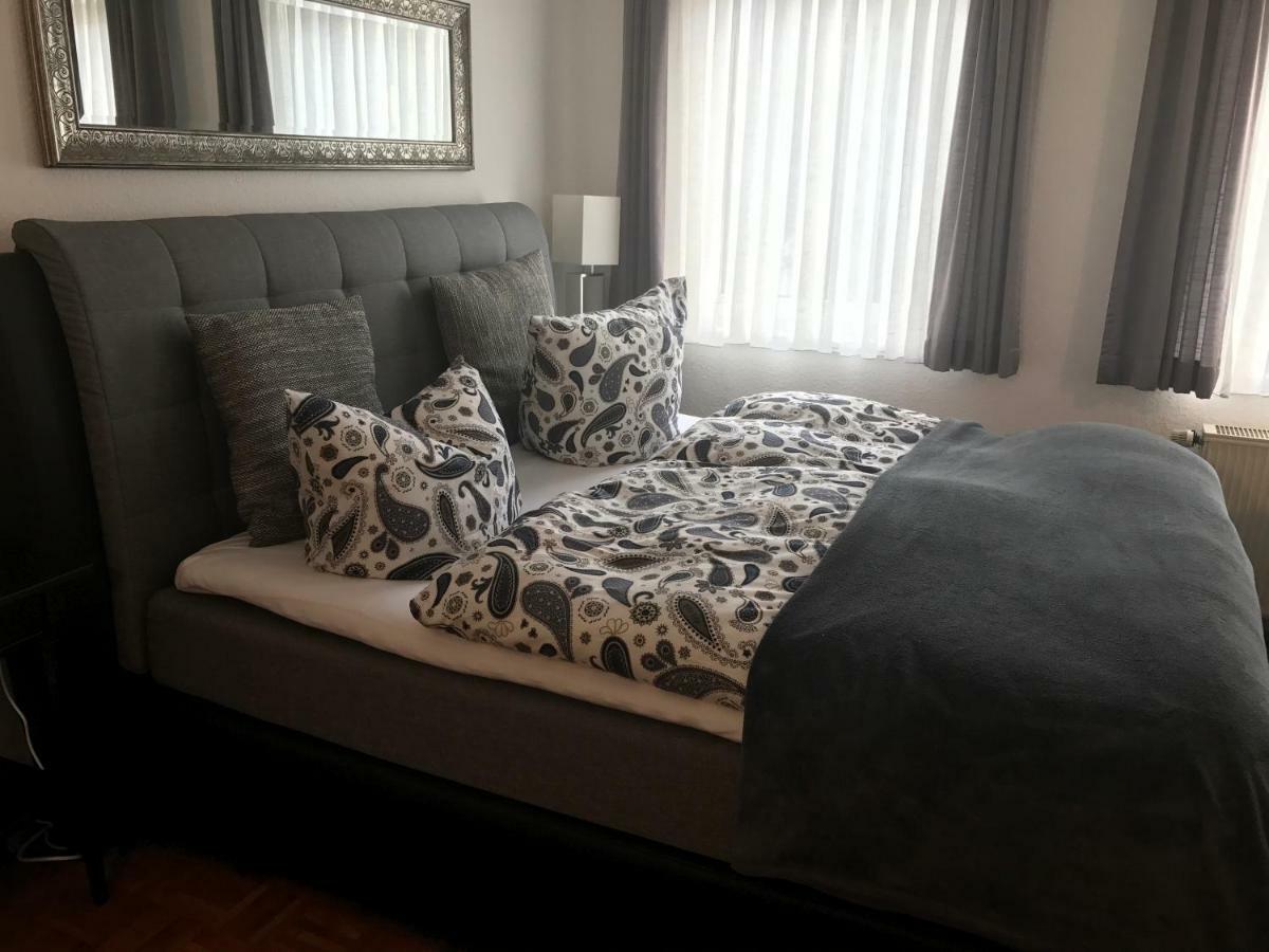 Apartmenthaus Zentrum Komfort Apartments Mit Minikuchen Verschiedener Grossen Kassel Esterno foto