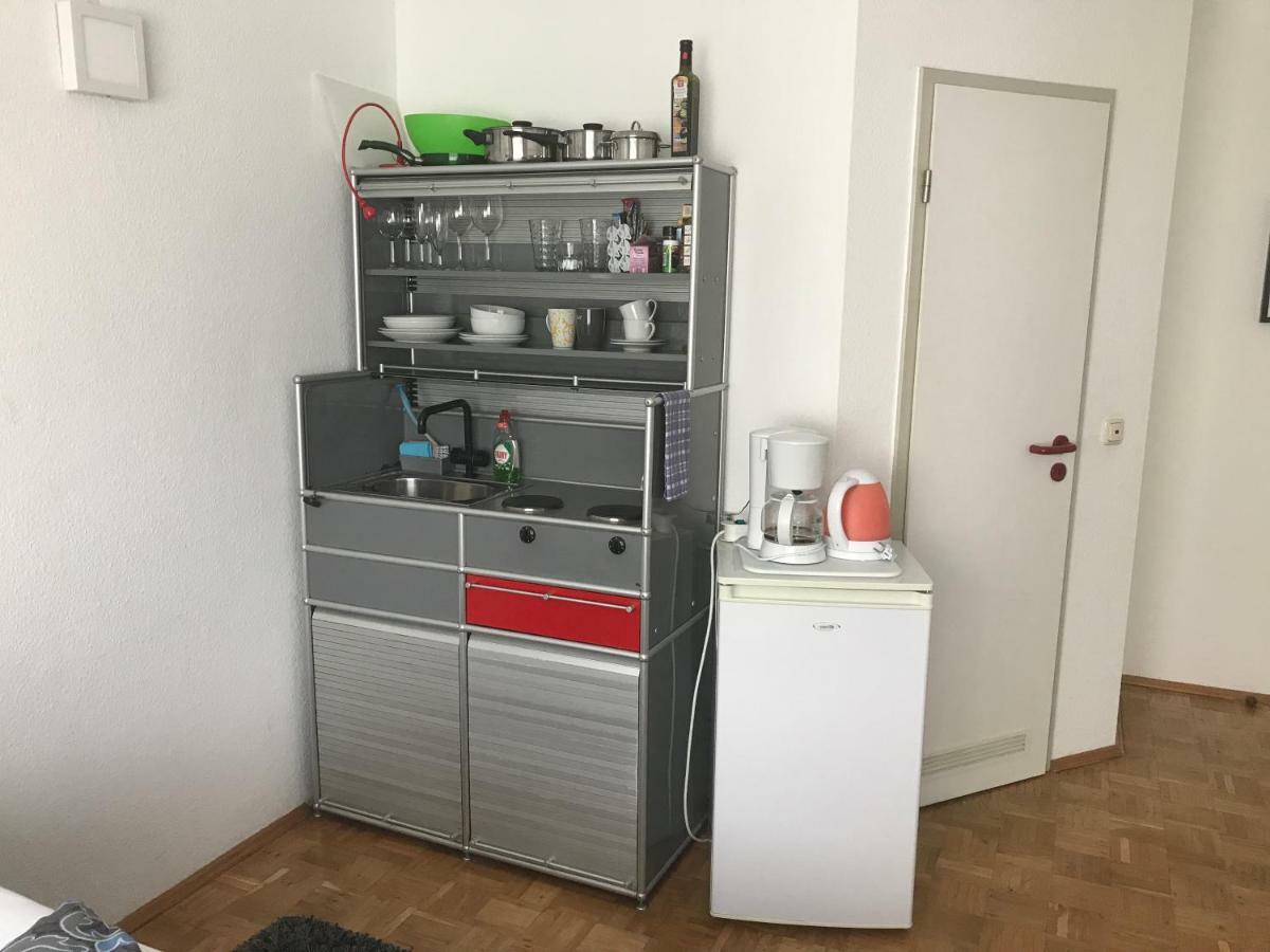 Apartmenthaus Zentrum Komfort Apartments Mit Minikuchen Verschiedener Grossen Kassel Esterno foto