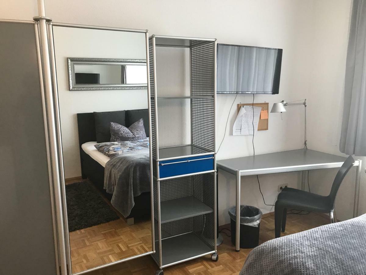 Apartmenthaus Zentrum Komfort Apartments Mit Minikuchen Verschiedener Grossen Kassel Esterno foto