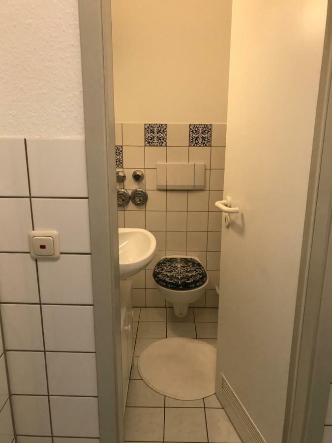 Apartmenthaus Zentrum Komfort Apartments Mit Minikuchen Verschiedener Grossen Kassel Esterno foto