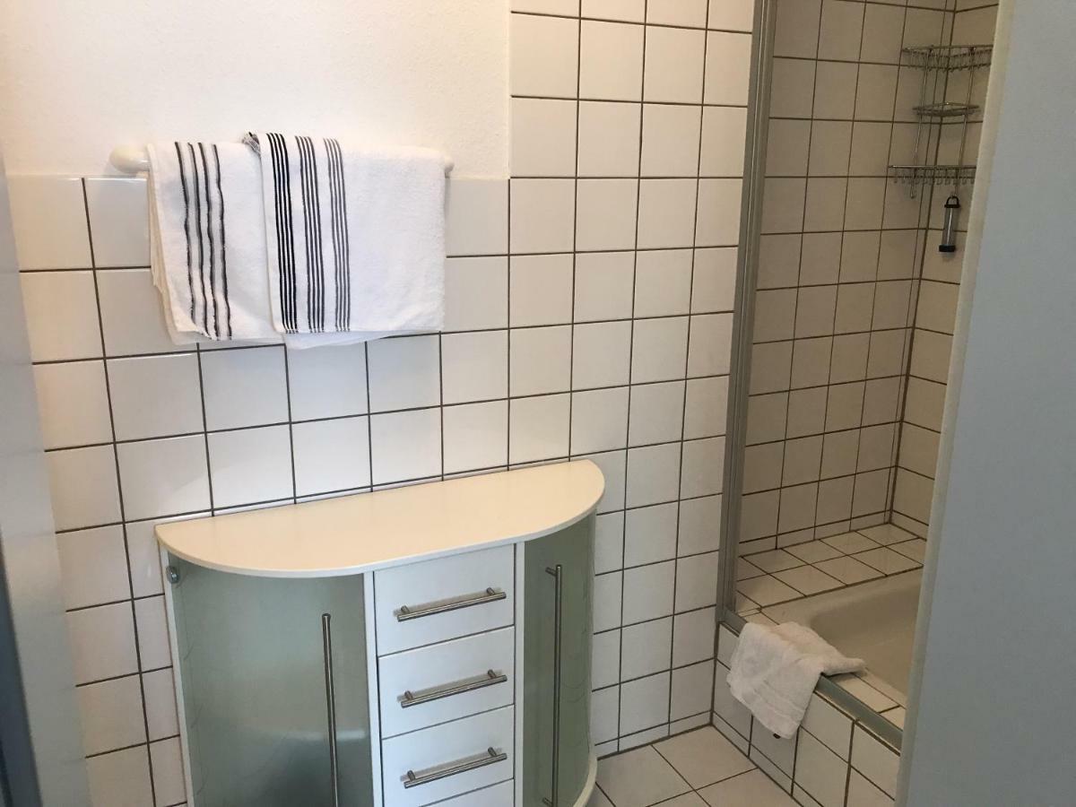 Apartmenthaus Zentrum Komfort Apartments Mit Minikuchen Verschiedener Grossen Kassel Esterno foto